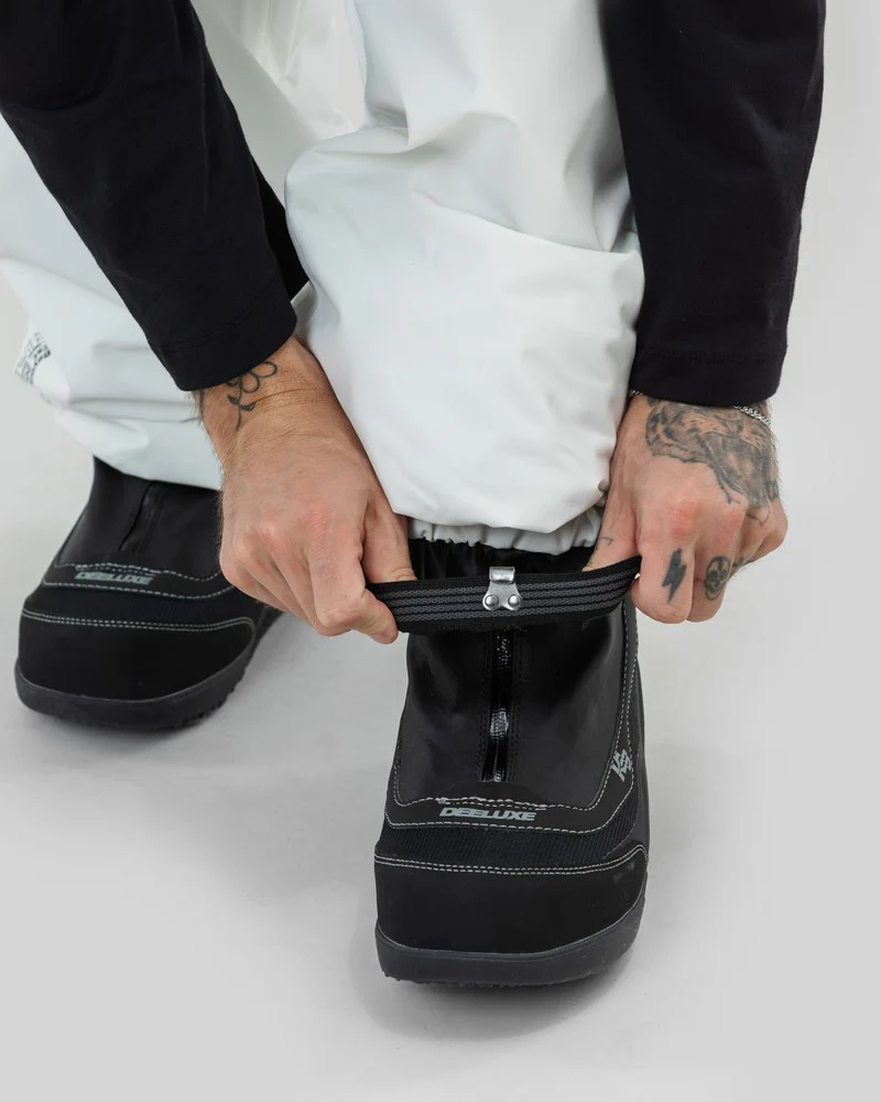 2026 BEYOND MEDALS CARGO PANT 2L - Image 8