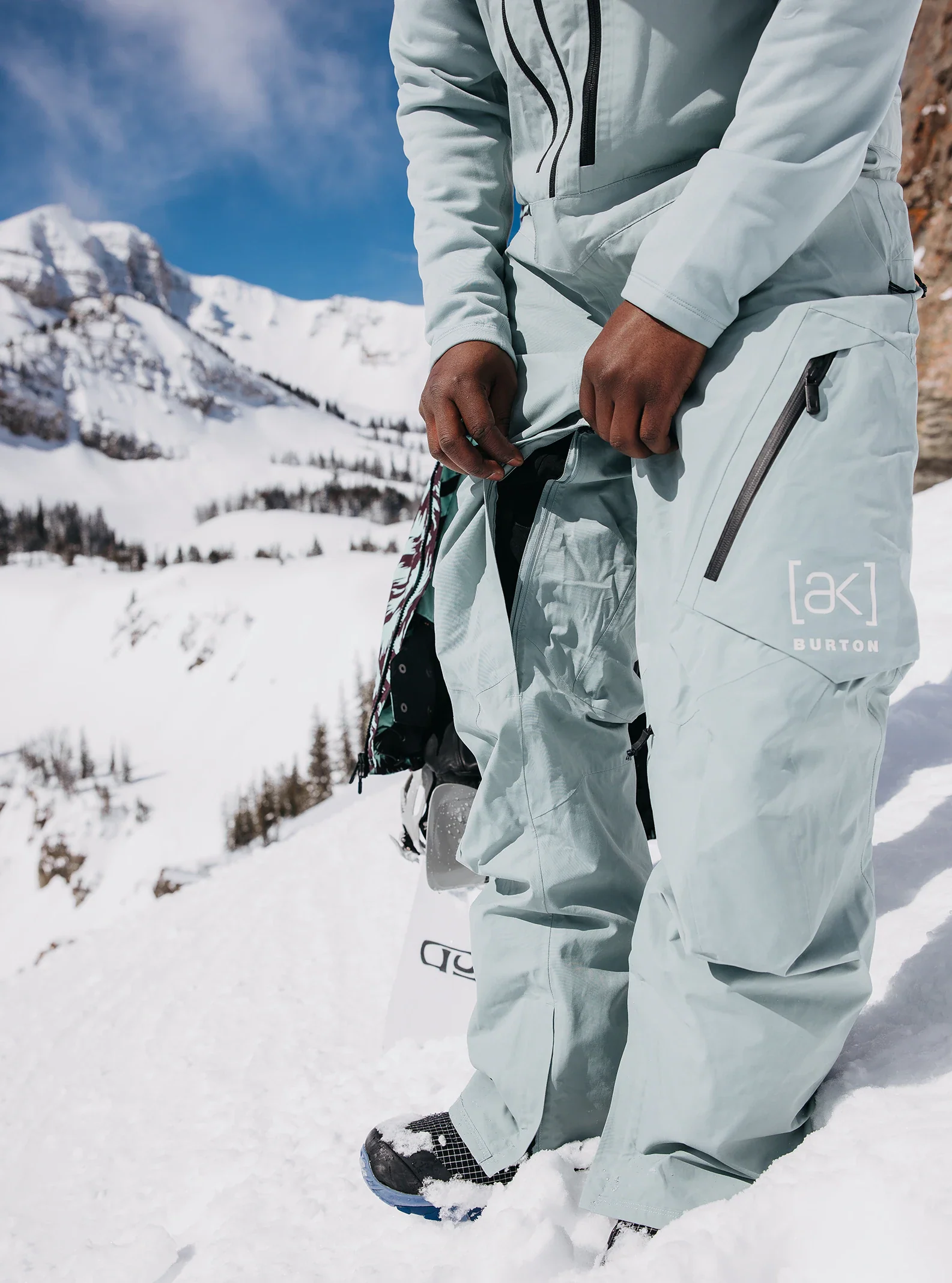 2025 BURTON Men's [ak] Cyclic GORE-TEX Bib Pants - Image 7