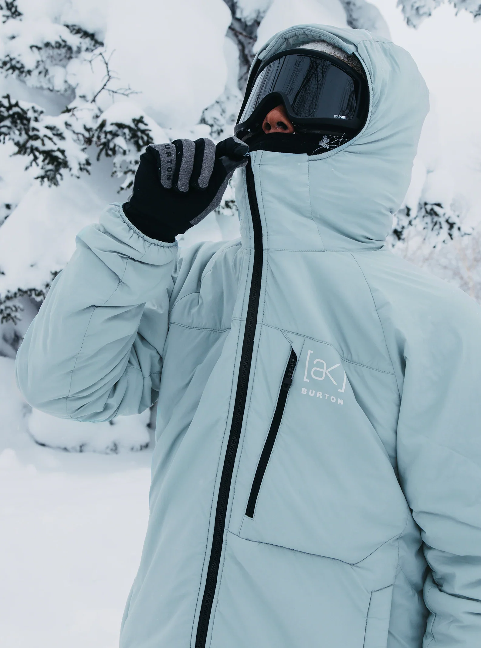 2025 BURTON Men's [ak] Helium Stretch Hooded Insulator - Image 6